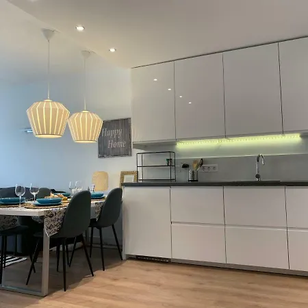 Nuevo Y Lujoso Apartamento En Marbella Centro A Pie De Playa 625 Exterior photo